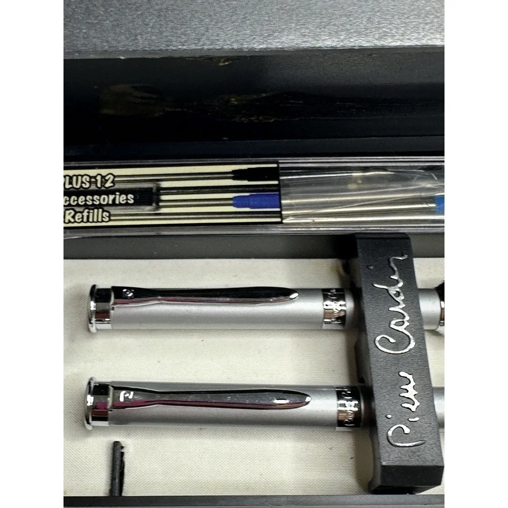 Pierre Cardin Comfort Grip Silver Tone Pen pencil Set Mechanical Refills